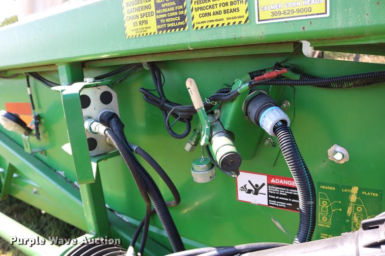 image for item DB9351 2003 John Deere 1293 corn head