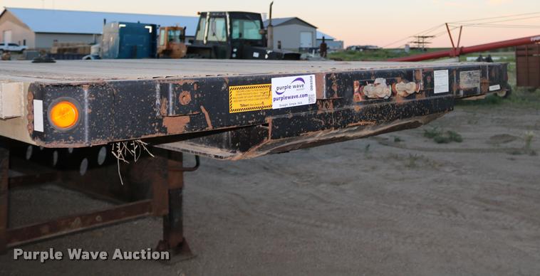 image for item DB9358 1999 Talbert TSDW-80K-T1-C drop deck equipment trailer