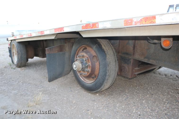 image for item DB9358 1999 Talbert TSDW-80K-T1-C drop deck equipment trailer
