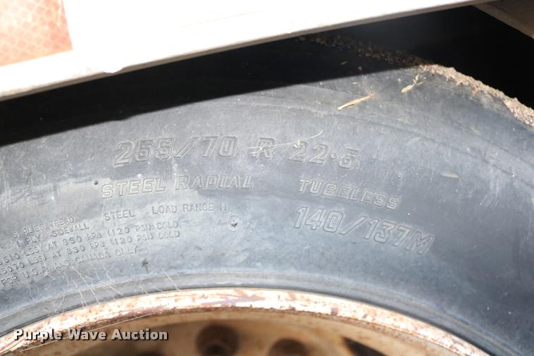 image for item DB9358 1999 Talbert TSDW-80K-T1-C drop deck equipment trailer