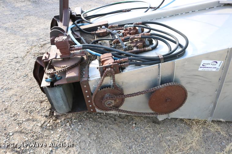 image for item DB9364 Shop built free stall bedding thrower