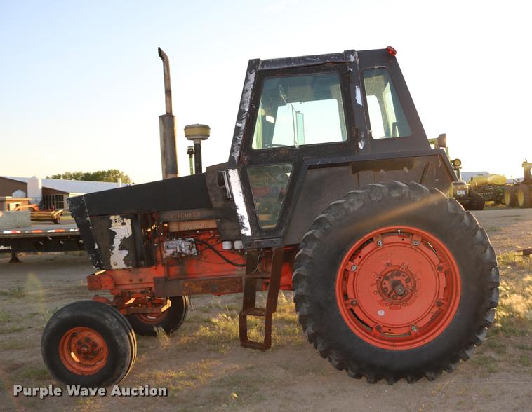 image for item DB9371 1972 Case 1070 Demonstrator tractor