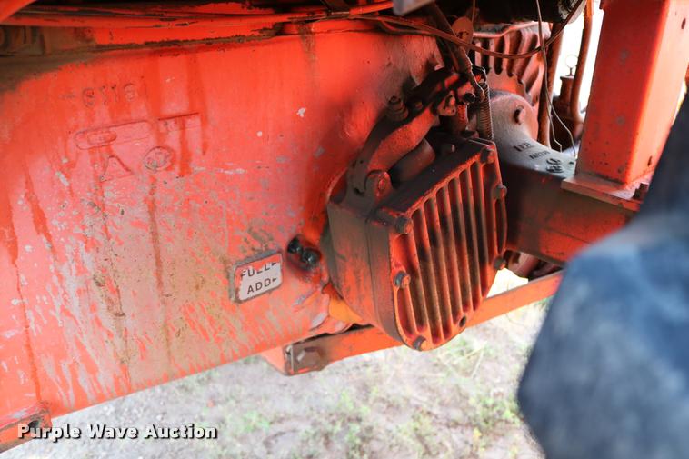 image for item DB9371 1972 Case 1070 Demonstrator tractor