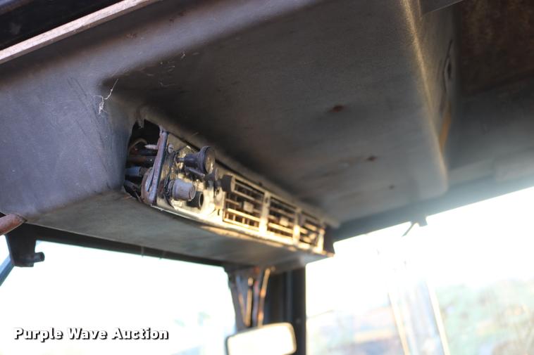 image for item DB9371 1972 Case 1070 Demonstrator tractor