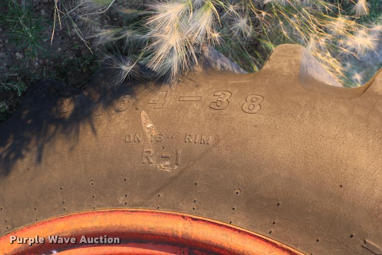 image for item DB9371 1972 Case 1070 Demonstrator tractor