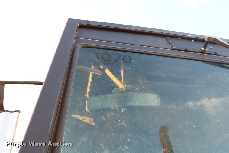 image for item DB9371 1972 Case 1070 Demonstrator tractor