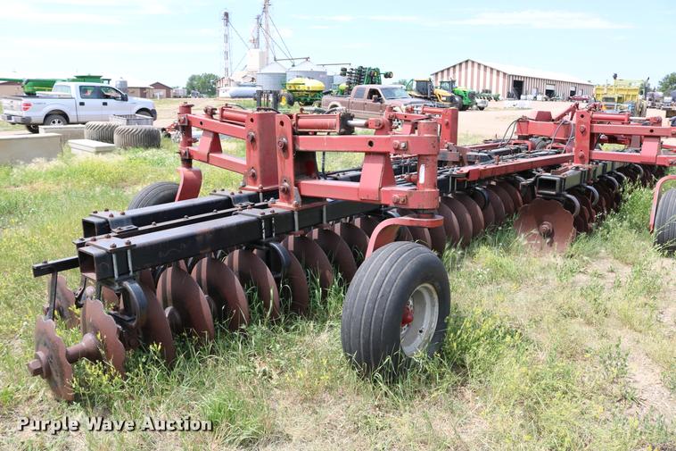 image for item DB9374 Case IH off-set disk