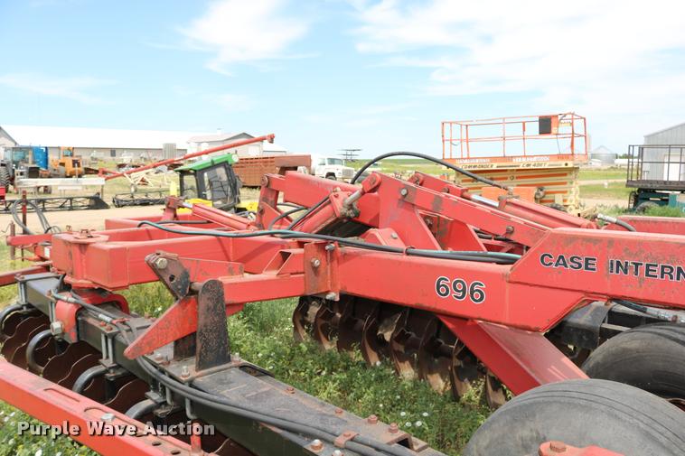 image for item DB9374 Case IH off-set disk
