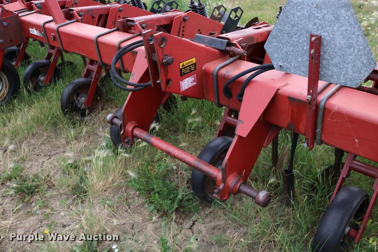image for item DB9378 Case IH row crop cultivator