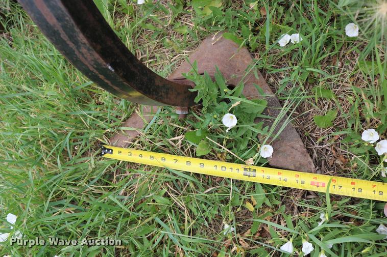 image for item DB9378 Case IH row crop cultivator