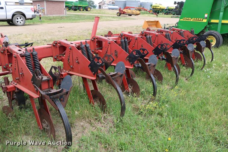 image for item DB9378 Case IH row crop cultivator