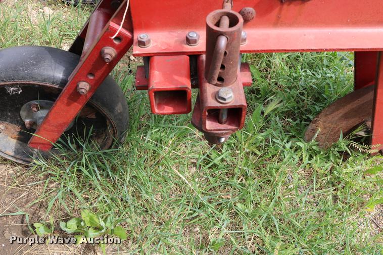 image for item DB9378 Case IH row crop cultivator