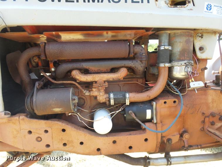 image for item DC3974 Ford 951 Powermaster tractor
