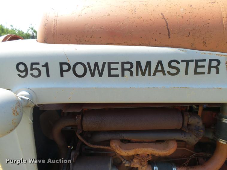 image for item DC3974 Ford 951 Powermaster tractor