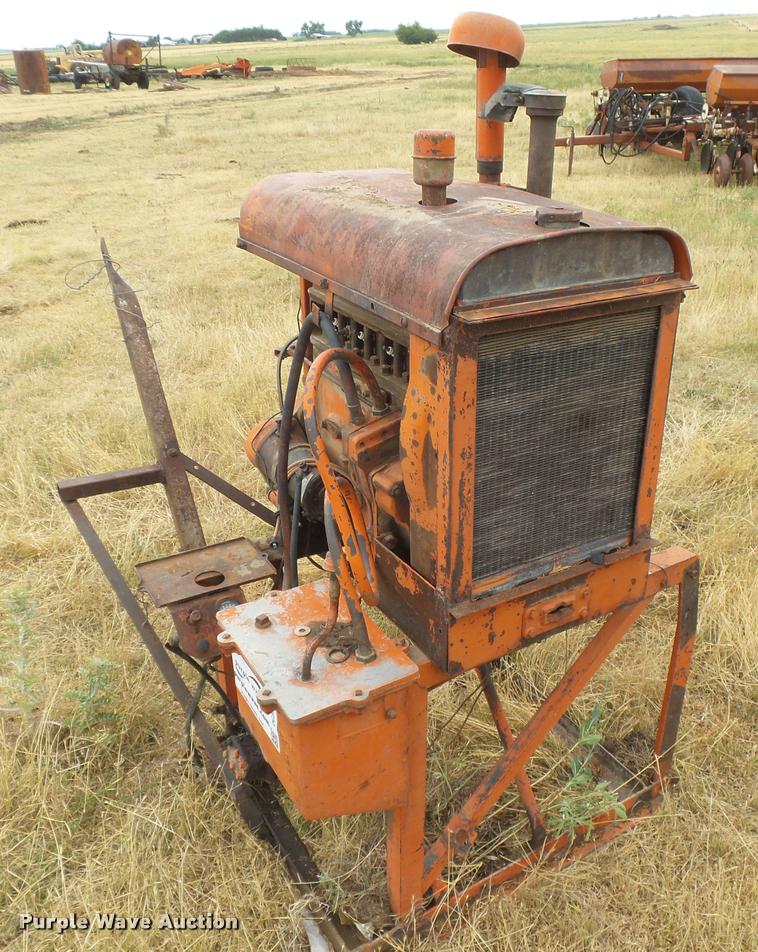 image for item DC3982 Four cylinder gas irrigation engine