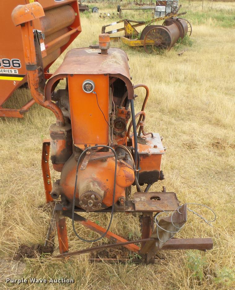 image for item DC3982 Four cylinder gas irrigation engine