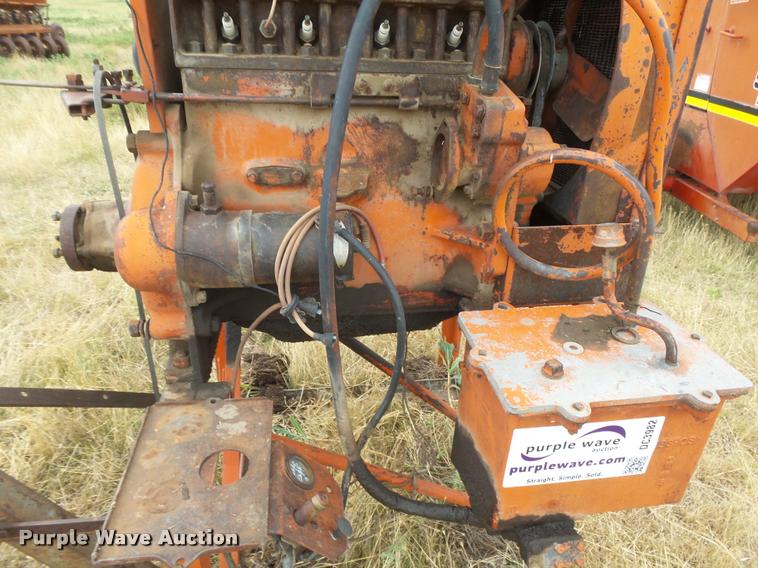 image for item DC3982 Four cylinder gas irrigation engine