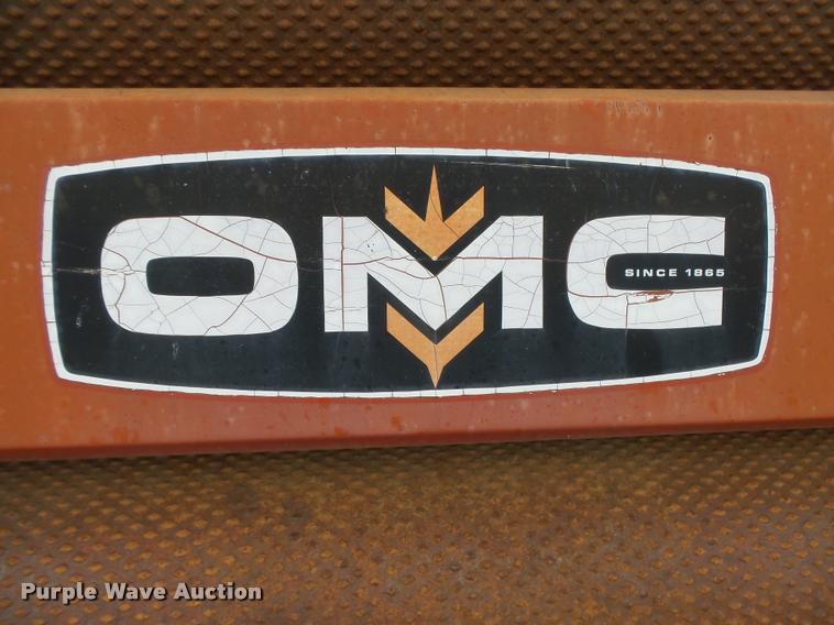 image for item DC3983 OMC 596 Series II round baler