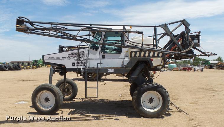 image for item DC3992 SpraCoupe 3630 self-propelled sprayer