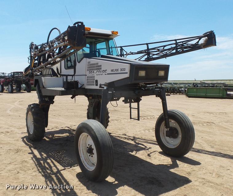 image for item DC3992 SpraCoupe 3630 self-propelled sprayer