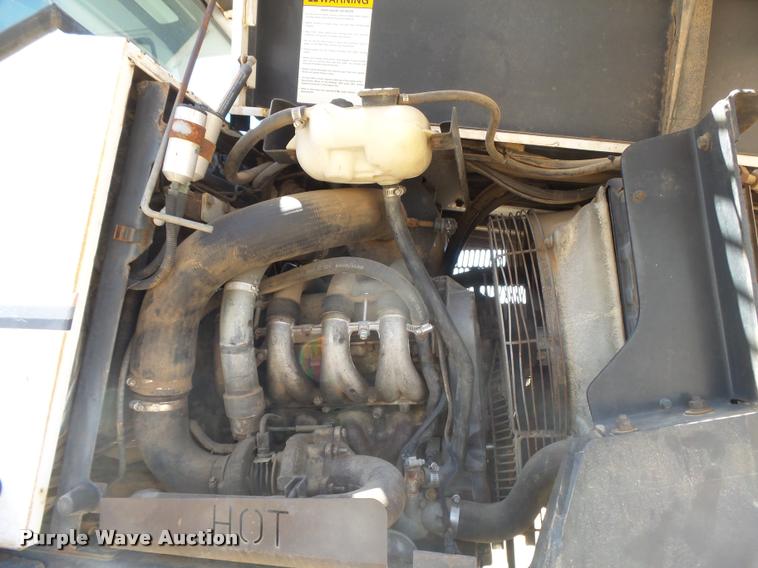 image for item DC3992 SpraCoupe 3630 self-propelled sprayer