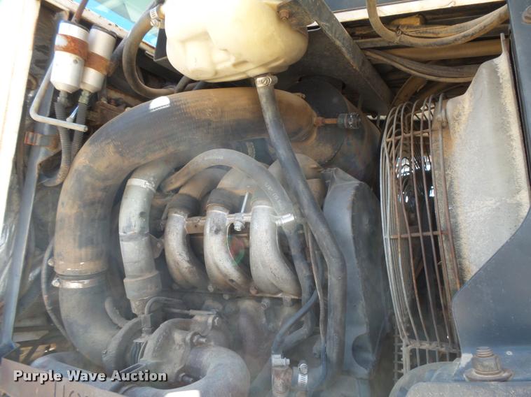 image for item DC3992 SpraCoupe 3630 self-propelled sprayer