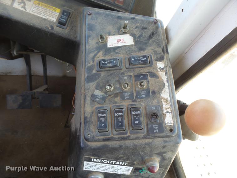 image for item DC3992 SpraCoupe 3630 self-propelled sprayer