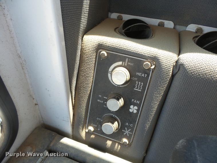 image for item DC3992 SpraCoupe 3630 self-propelled sprayer