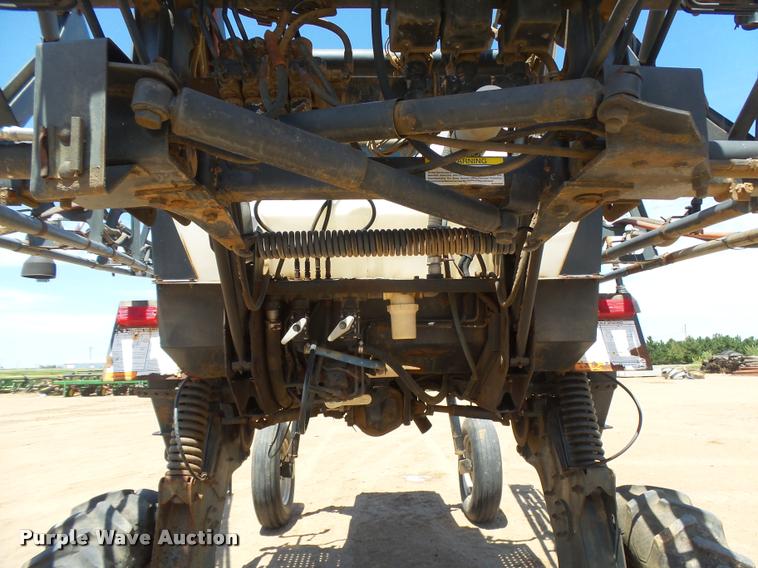 image for item DC3992 SpraCoupe 3630 self-propelled sprayer