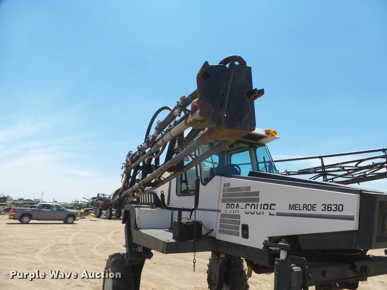 image for item DC3992 SpraCoupe 3630 self-propelled sprayer