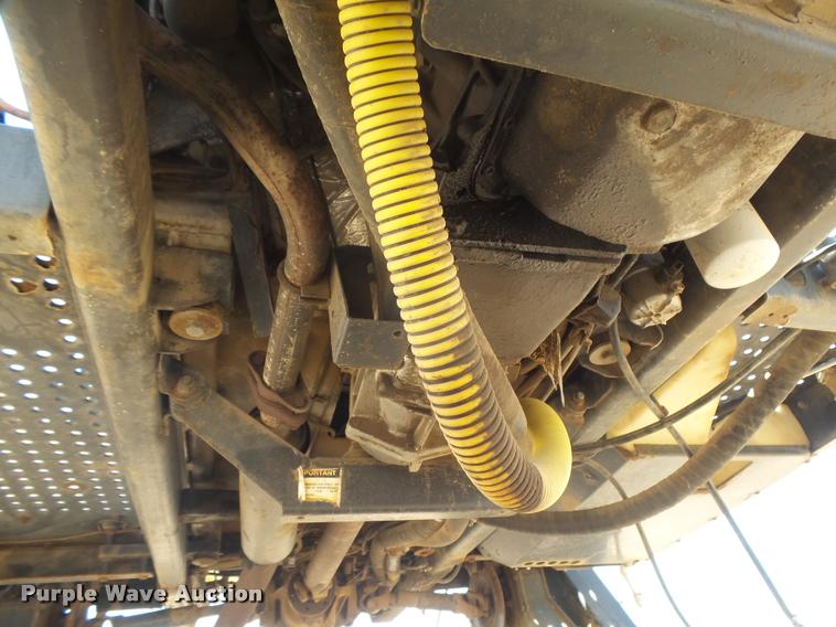 image for item DC3992 SpraCoupe 3630 self-propelled sprayer