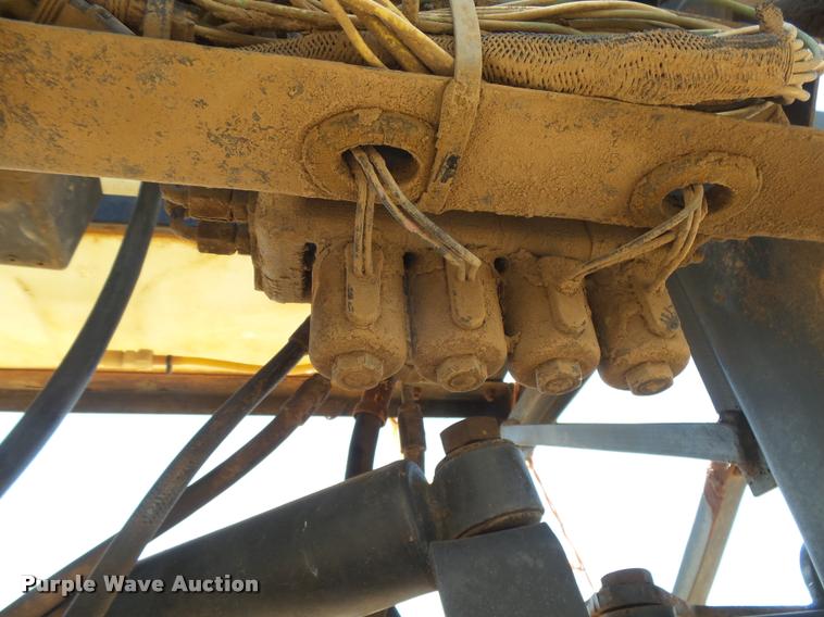 image for item DC3992 SpraCoupe 3630 self-propelled sprayer