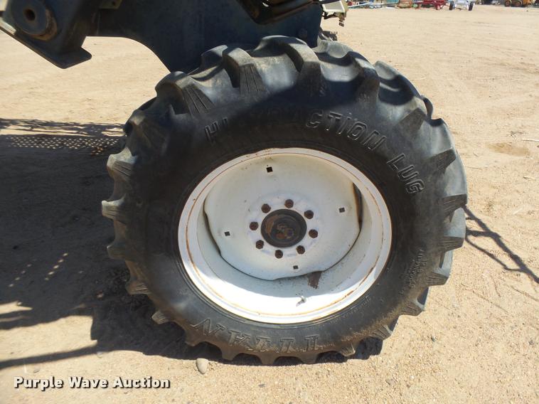 image for item DC3992 SpraCoupe 3630 self-propelled sprayer