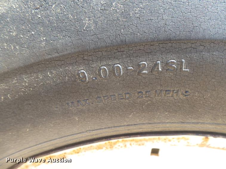 image for item DC3992 SpraCoupe 3630 self-propelled sprayer