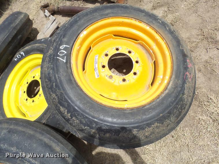 image for item DE9116 (4) 7.50-20 tires and wheels