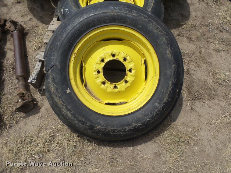 image for item DE9116 (4) 7.50-20 tires and wheels