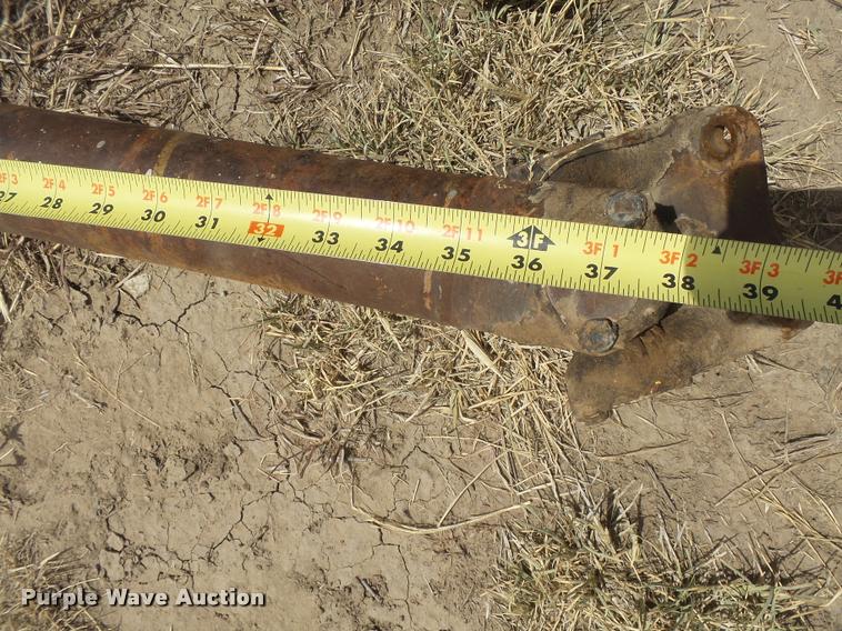 image for item DE9116 (4) 7.50-20 tires and wheels