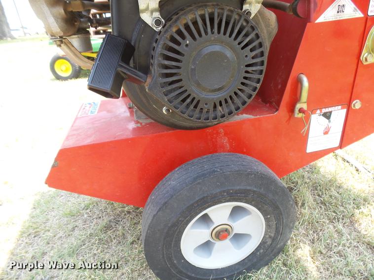 image for item DE9161 Troy-Bilt 47057 chipper/shredder