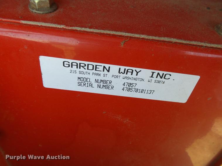 image for item DE9161 Troy-Bilt 47057 chipper/shredder