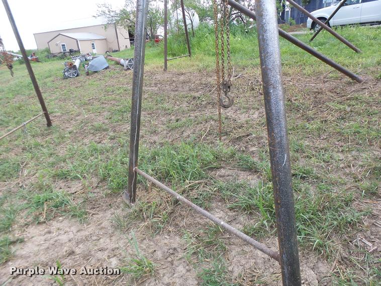 image for item DF9358 (4) grain bin hoists