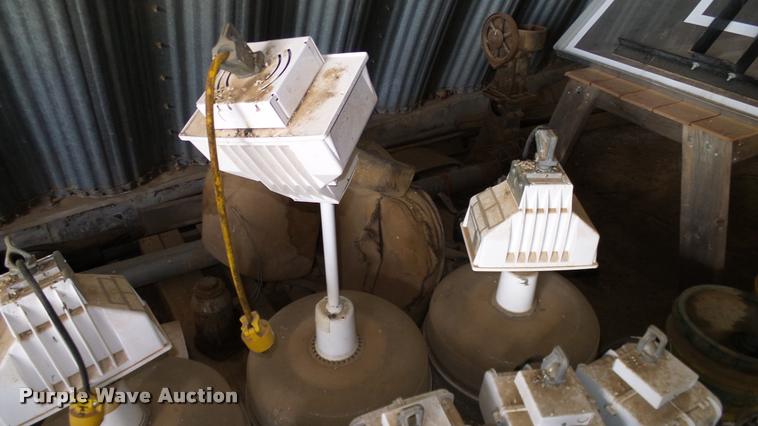 image for item DG9770 Lights