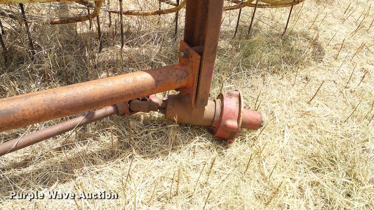 image for item DG9832 New Holland 56 hay rake