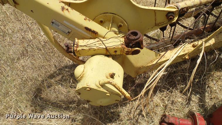 image for item DG9832 New Holland 56 hay rake