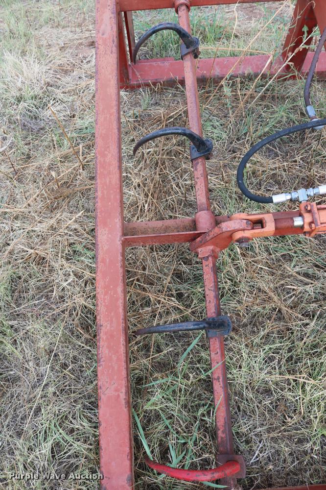 image for item DG9859 Small square bale grapple