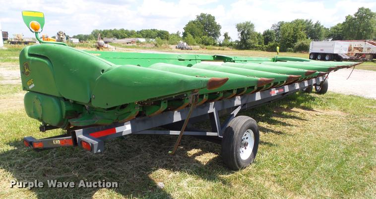 image for item DH9368 2012 John Deere 612C Stalkmaster chopping corn head