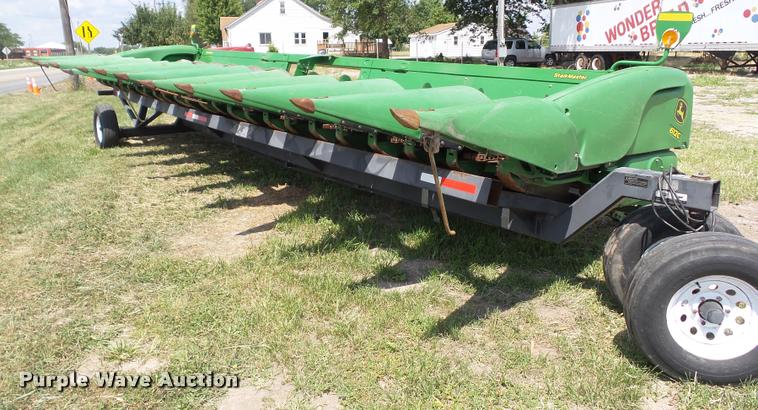 image for item DH9368 2012 John Deere 612C Stalkmaster chopping corn head