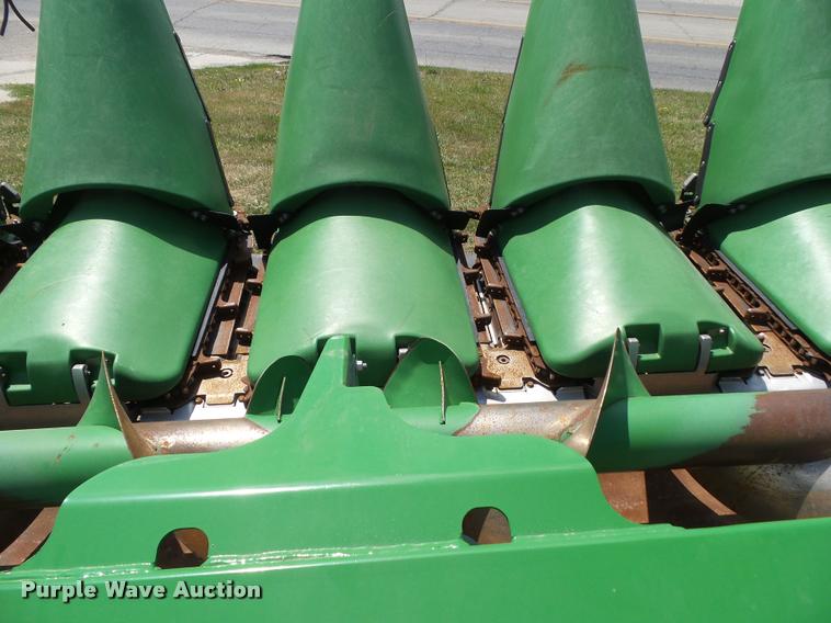 image for item DH9368 2012 John Deere 612C Stalkmaster chopping corn head