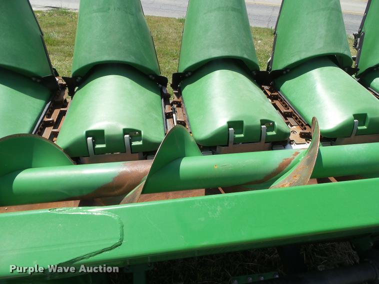 image for item DH9368 2012 John Deere 612C Stalkmaster chopping corn head