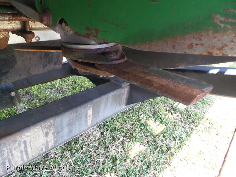 image for item DH9368 2012 John Deere 612C Stalkmaster chopping corn head