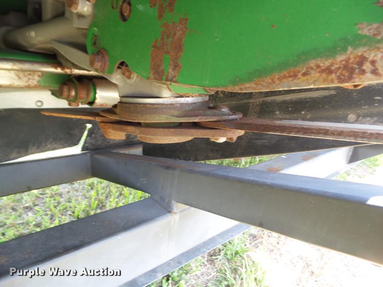 image for item DH9368 2012 John Deere 612C Stalkmaster chopping corn head